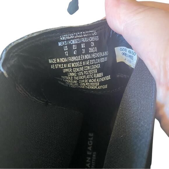 American Eagle Outfitters Black Chelsea Boots size 12 suede leather classic - Picture 6 of 9
